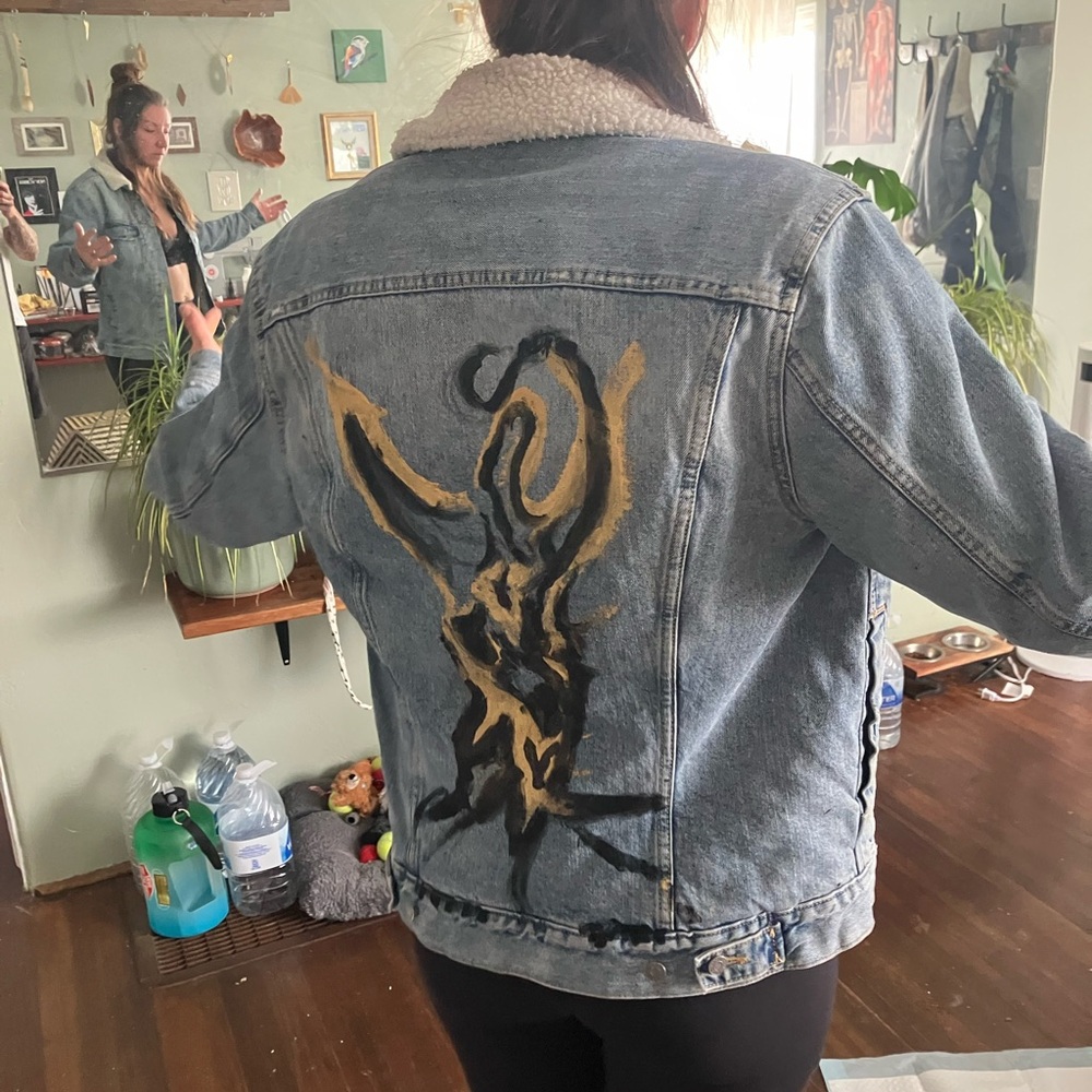 Jean jacket upcycled - Picture 3 of 4